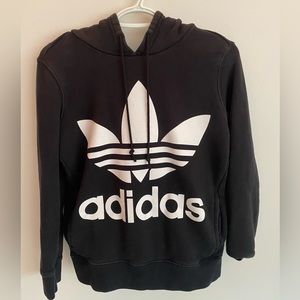 Adidas Sweatshirt